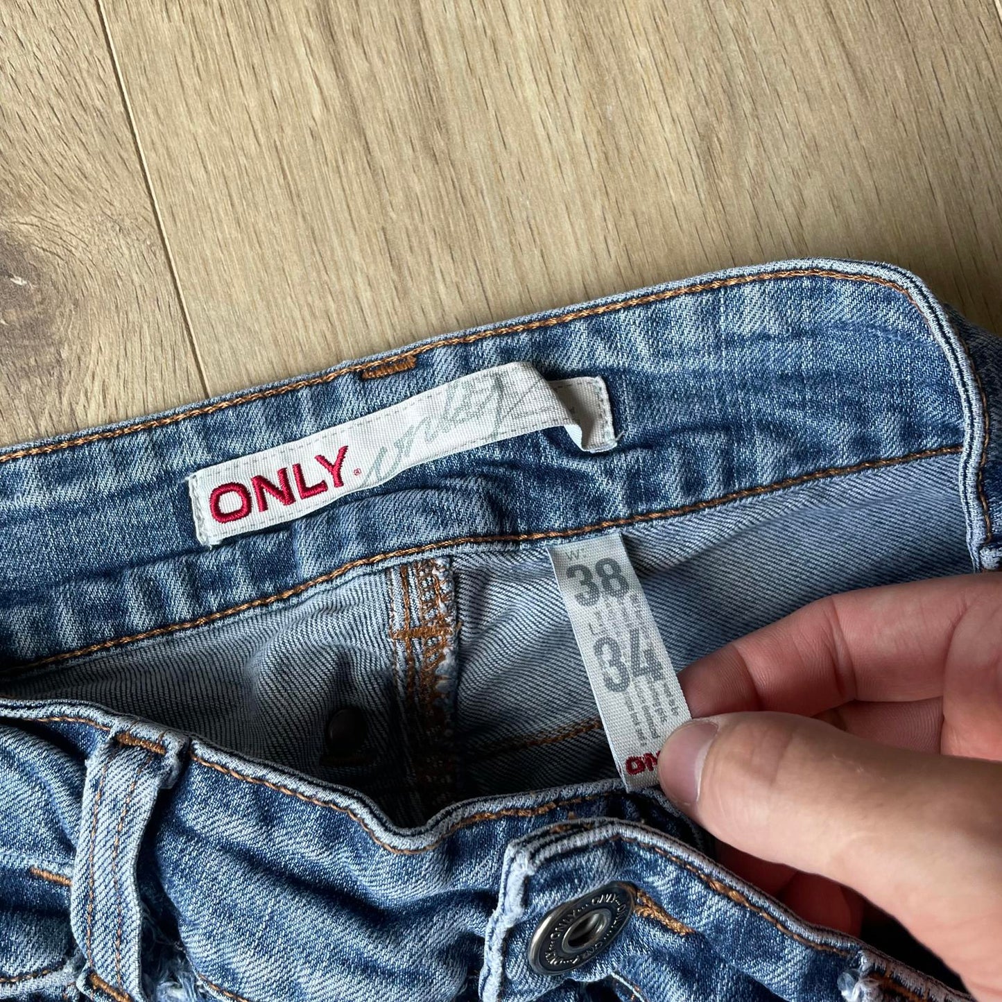 Only Low Waisted Y2K Style Boot Cut Jeans