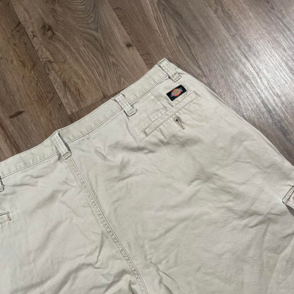 Dickies Beige Cargo Shorts