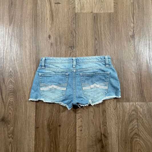 Mudd Y2K Low Waisted Light Wash Mini Denim Shorts