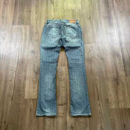 Guess Straight Leg Jeans