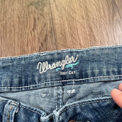 Wrangler Boot Cut Jeans Embroidered Pockets